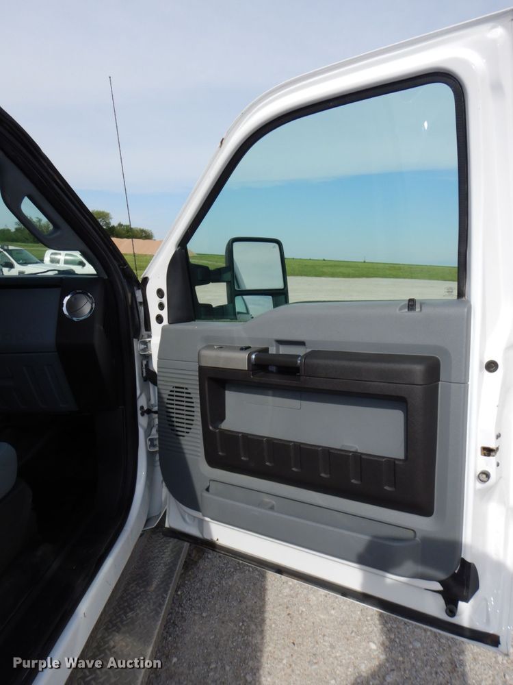 image for item DN7477 2016 Ford F250 Super Duty XLT  SuperCab pickup truck