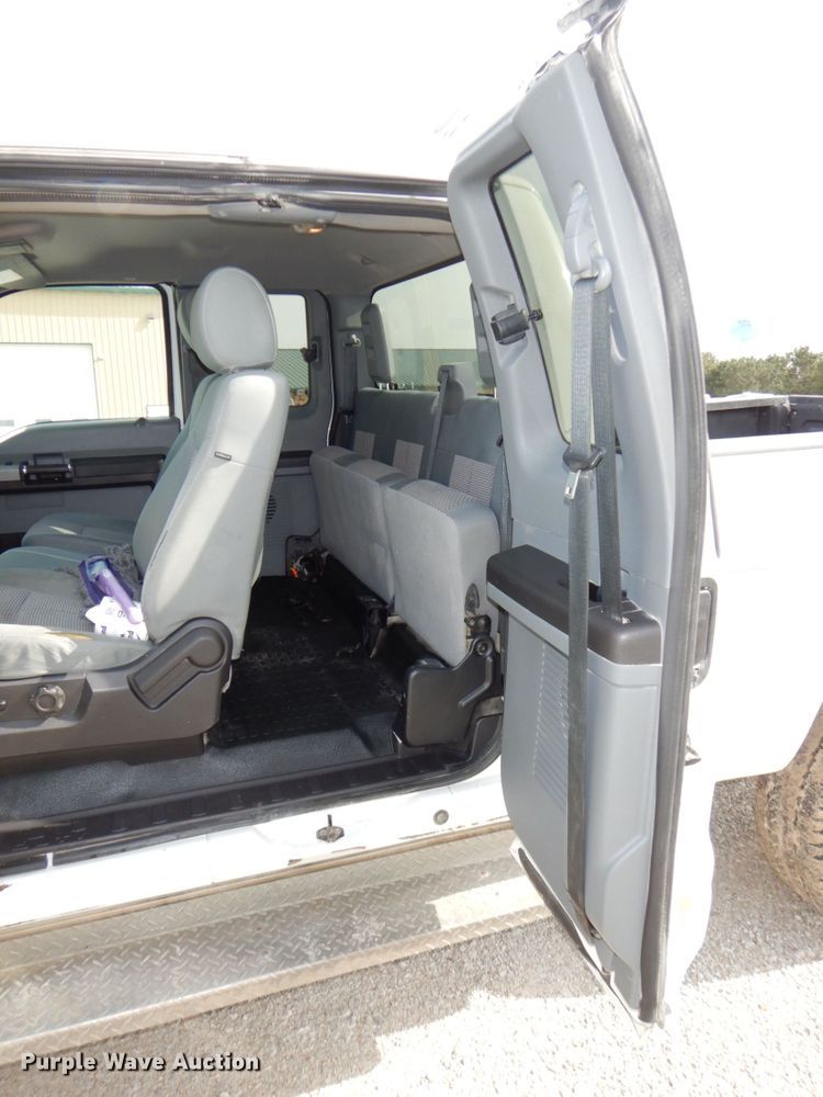 image for item DN7477 2016 Ford F250 Super Duty XLT  SuperCab pickup truck