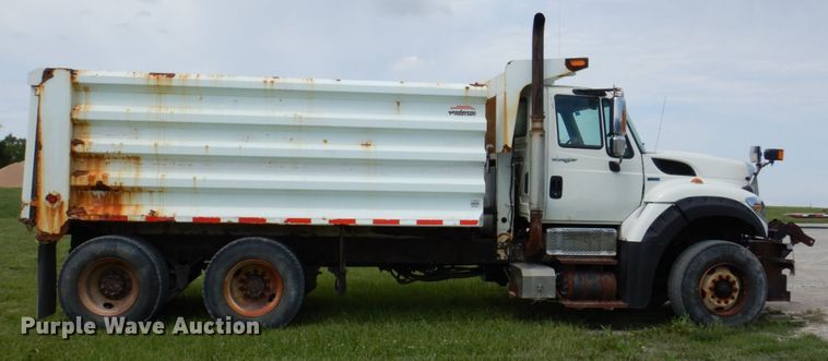 image for item DN7478 2012 International WorkStar 7600  dump truck