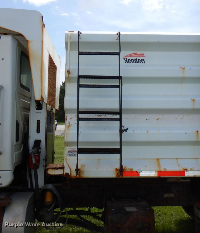 image for item DN7478 2012 International WorkStar 7600  dump truck