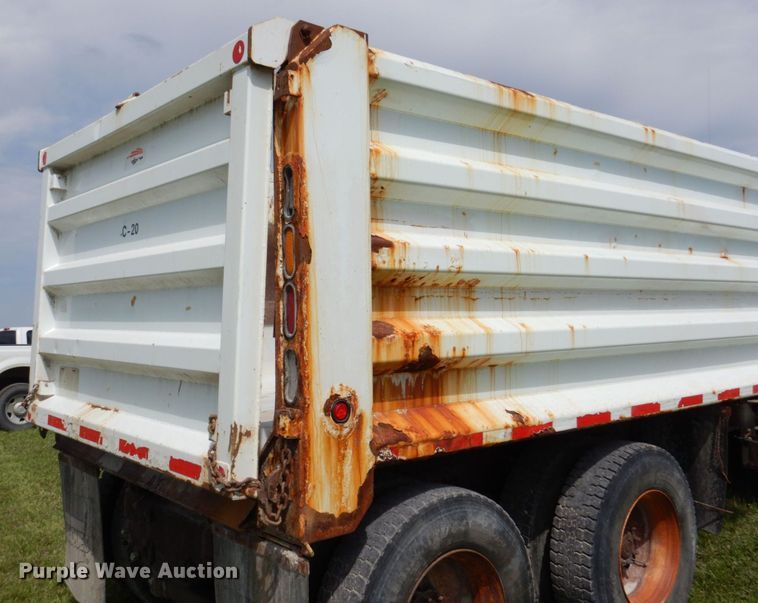 image for item DN7478 2012 International WorkStar 7600  dump truck