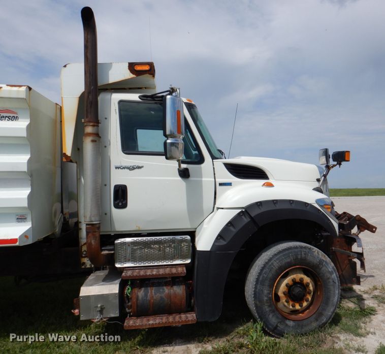 image for item DN7478 2012 International WorkStar 7600  dump truck
