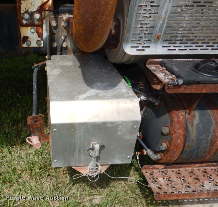 image for item DN7478 2012 International WorkStar 7600  dump truck