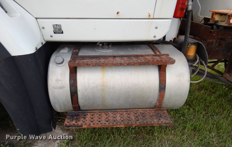 image for item DN7478 2012 International WorkStar 7600  dump truck