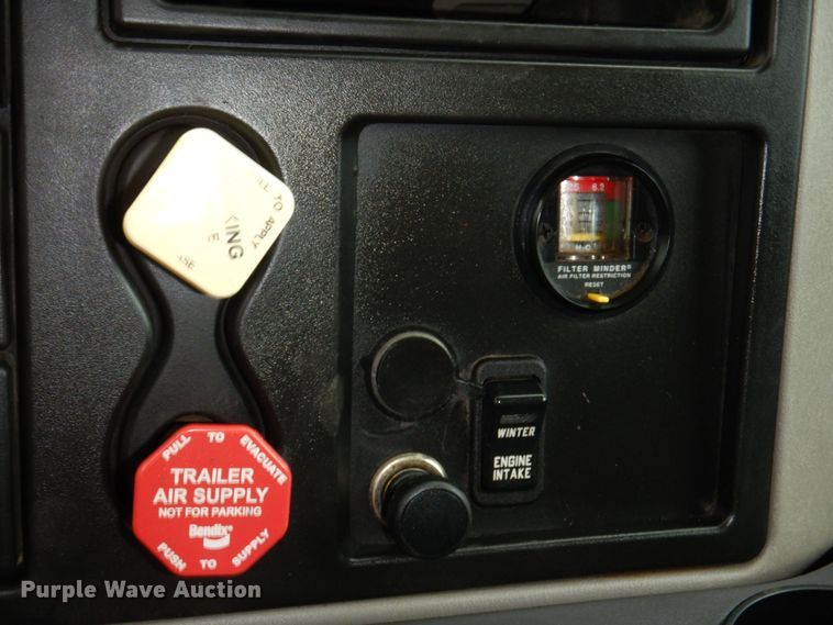 image for item DN7478 2012 International WorkStar 7600  dump truck