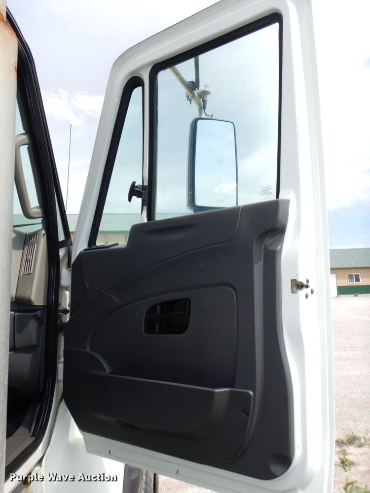 image for item DN7478 2012 International WorkStar 7600  dump truck