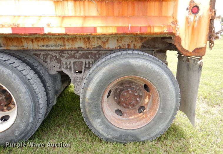 image for item DN7478 2012 International WorkStar 7600  dump truck