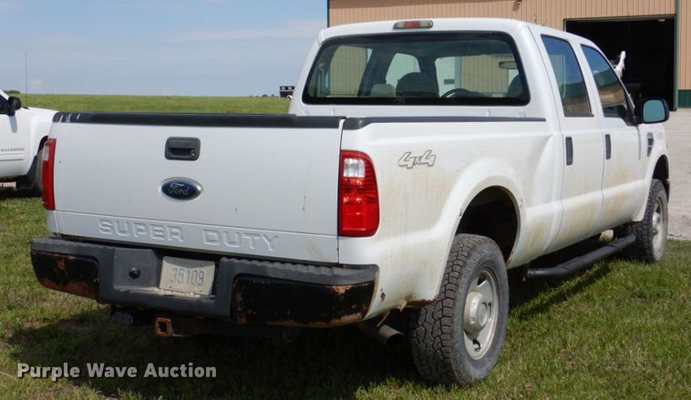 image for item DN7479 2008 Ford F250 Super Duty XL  Crew Cab pickup truck