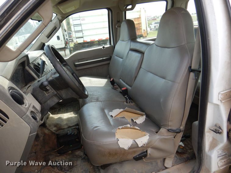 image for item DN7479 2008 Ford F250 Super Duty XL  Crew Cab pickup truck