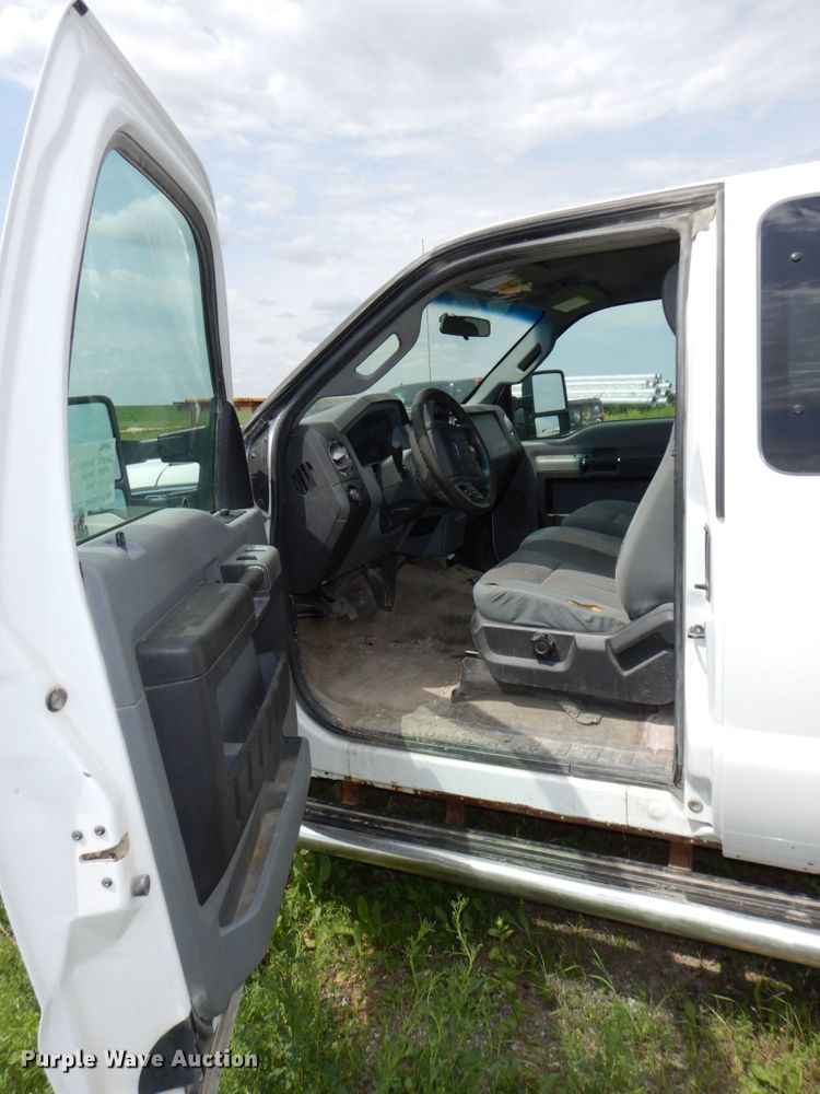 image for item DN7482 2015 Ford F250 Super Duty XLT  SuperCab pickup truck