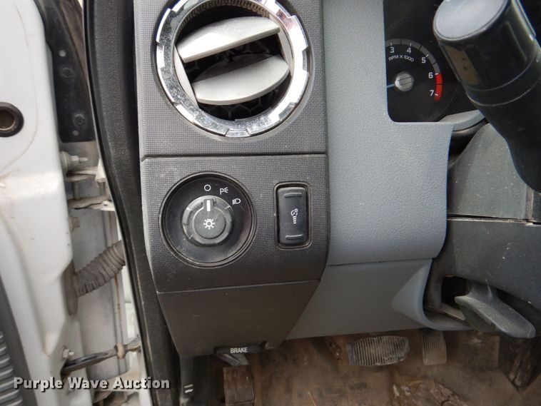 image for item DN7482 2015 Ford F250 Super Duty XLT  SuperCab pickup truck