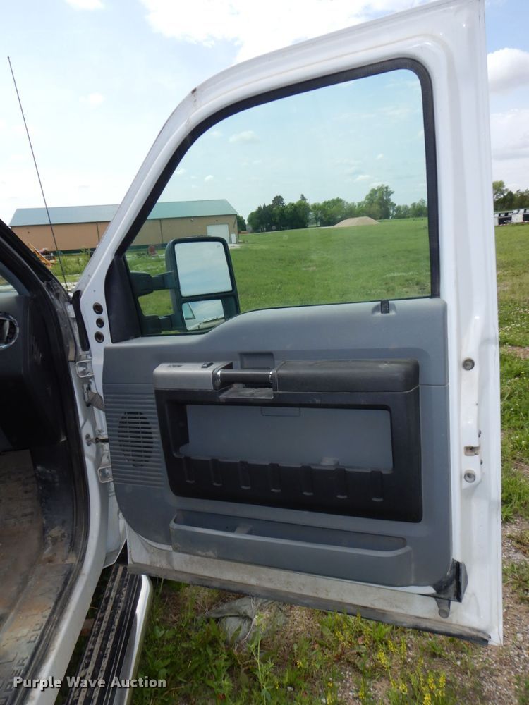 image for item DN7482 2015 Ford F250 Super Duty XLT  SuperCab pickup truck