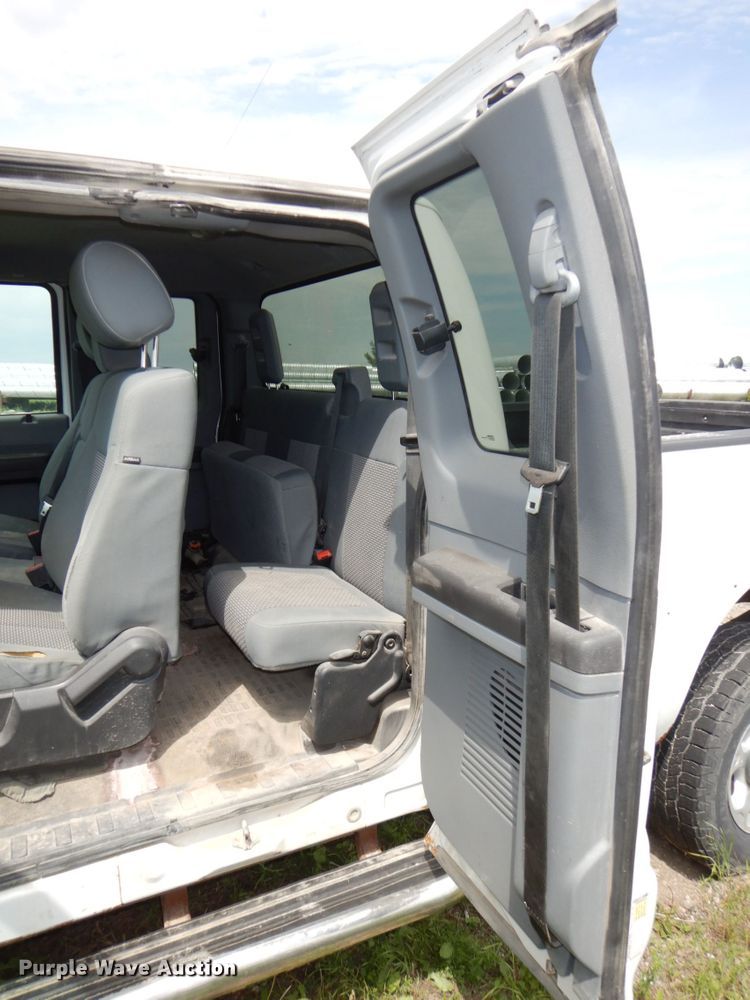 image for item DN7482 2015 Ford F250 Super Duty XLT  SuperCab pickup truck