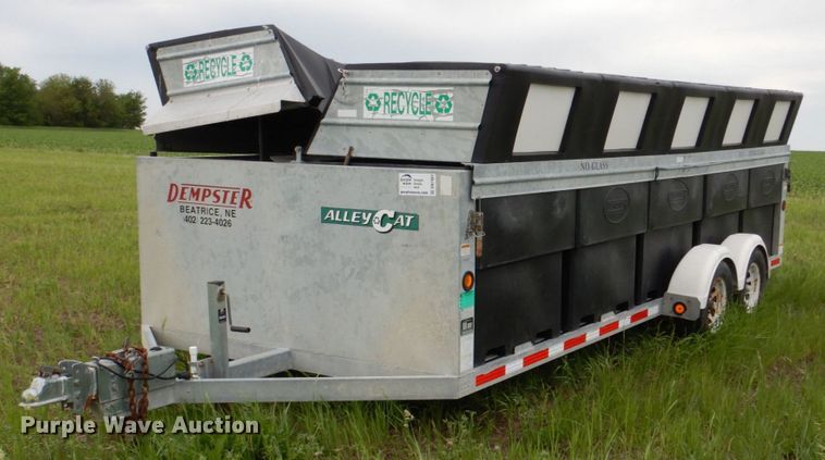 image for item DN7483 2010 Dempster  recycle trailer