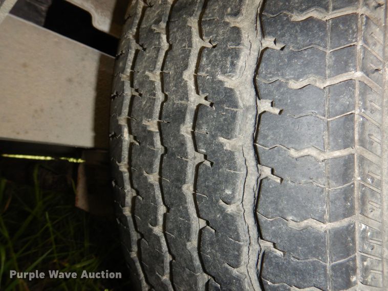 image for item DN7483 2010 Dempster  recycle trailer