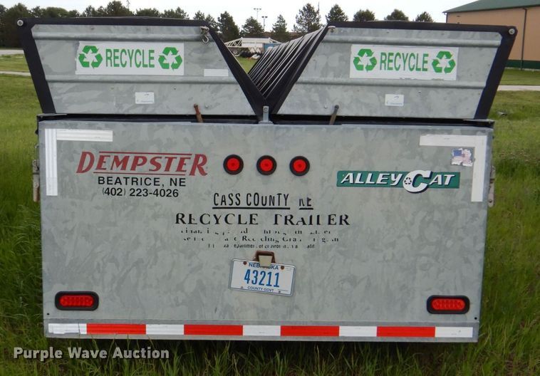 image for item DN7484 2010 Dempster  recycle trailer