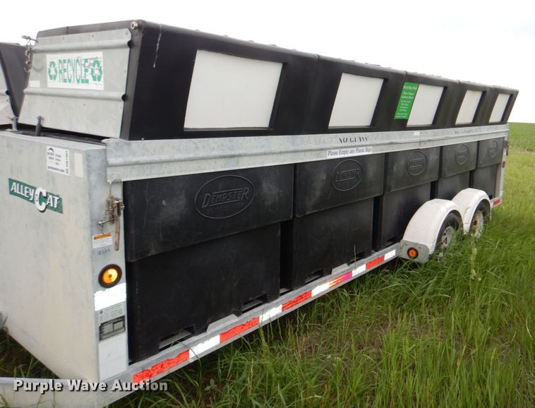image for item DN7484 2010 Dempster  recycle trailer