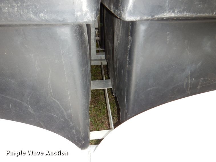 image for item DN7485 2010 Dempster  recycle trailer