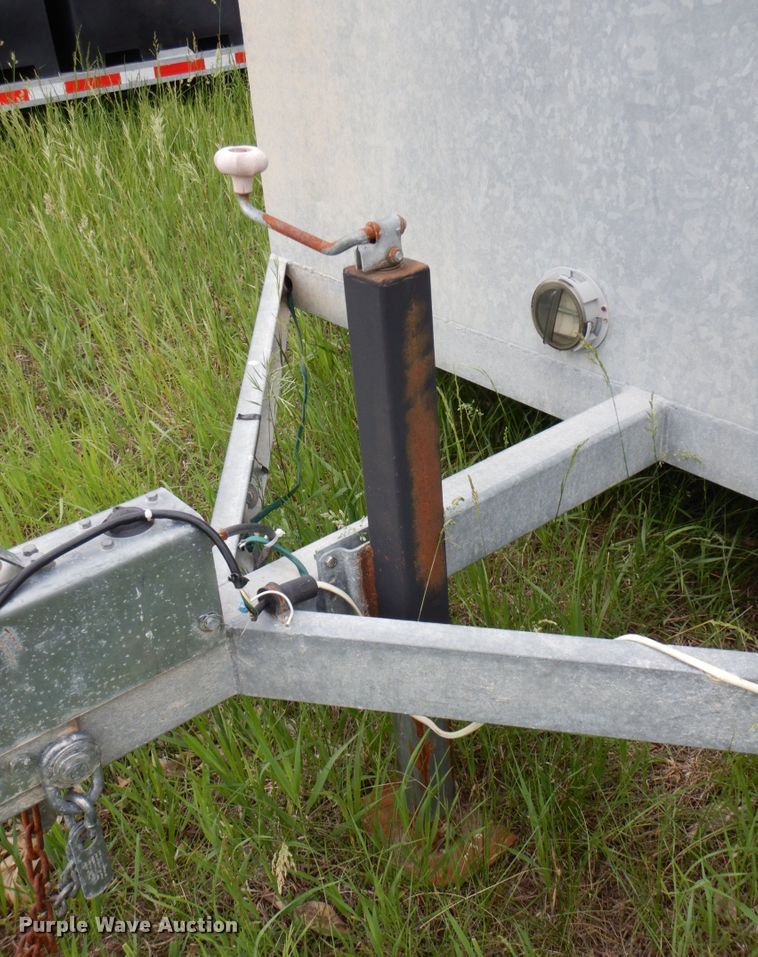 image for item DN7486 2008 Dempster  recycle trailer