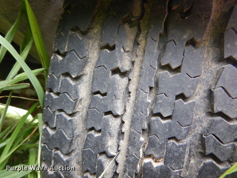 image for item DN7486 2008 Dempster  recycle trailer