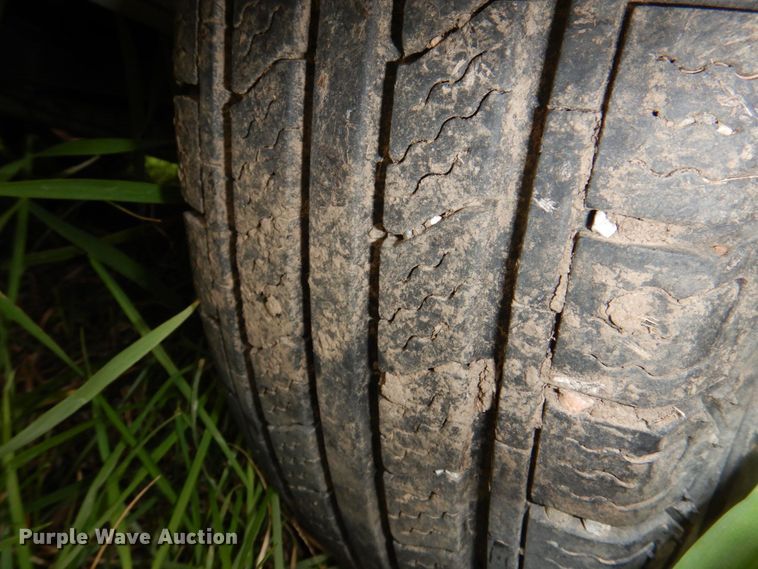 image for item DN7487 2010 Dempster  recycle trailer