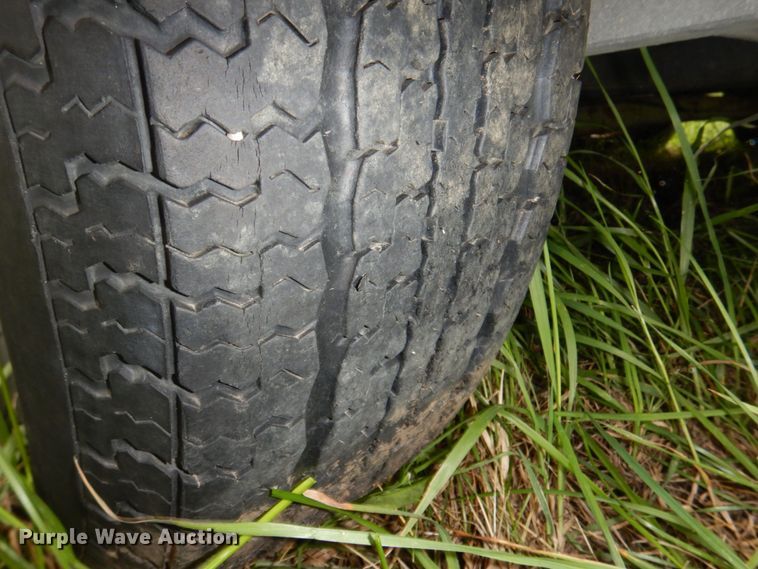 image for item DN7487 2010 Dempster  recycle trailer