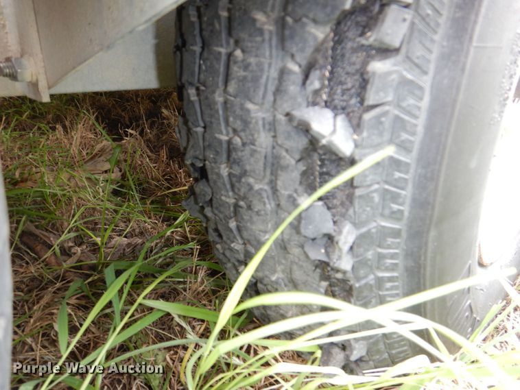 image for item DN7488 2011 Dempster  recycle trailer