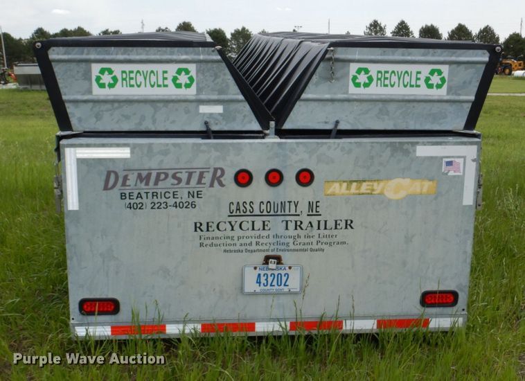 image for item DN7489 2010 Dempster  recycle trailer