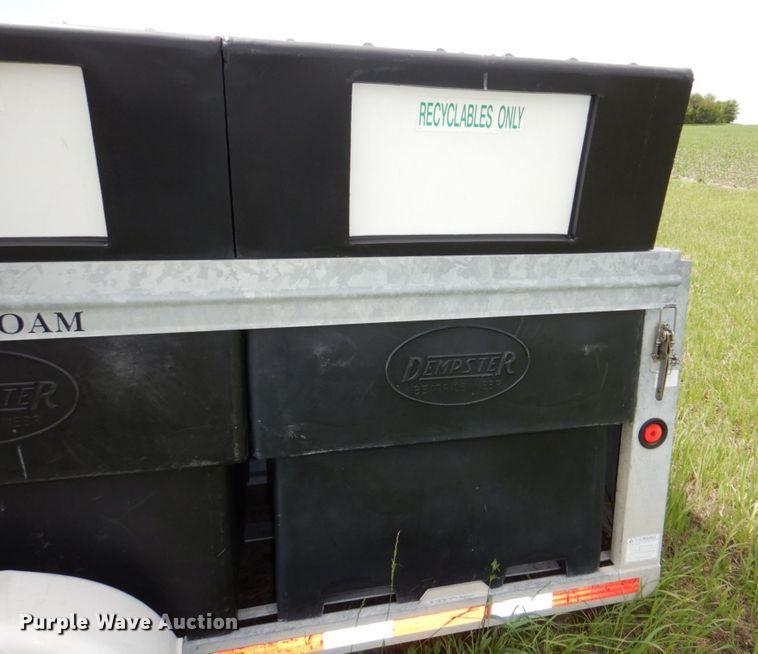 image for item DN7489 2010 Dempster  recycle trailer