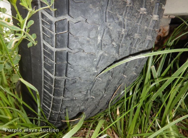 image for item DN7489 2010 Dempster  recycle trailer