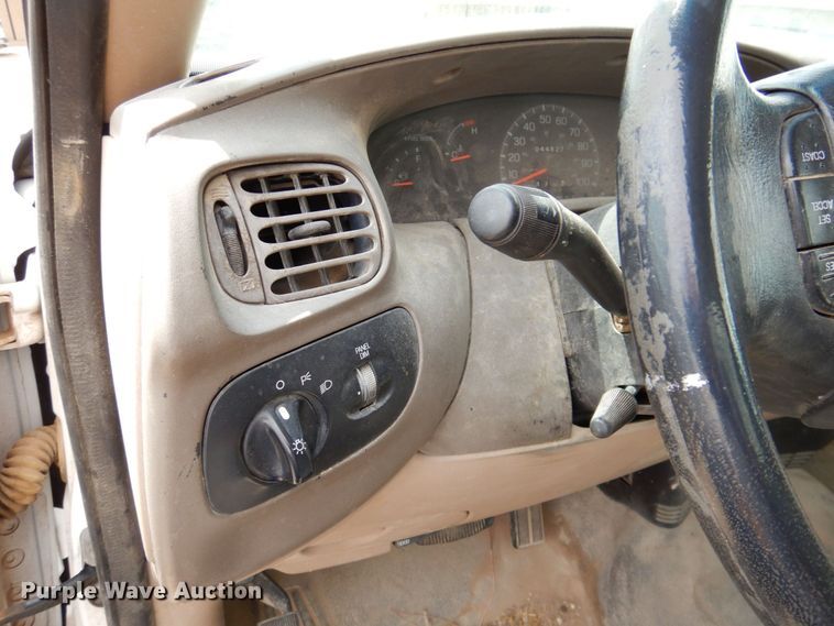 image for item DP3993 1998 Ford F150  pickup truck