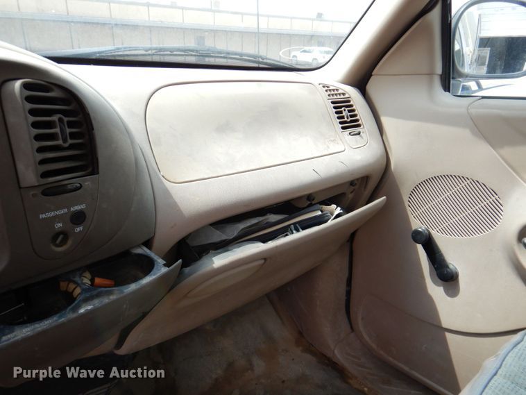 image for item DP3993 1998 Ford F150  pickup truck