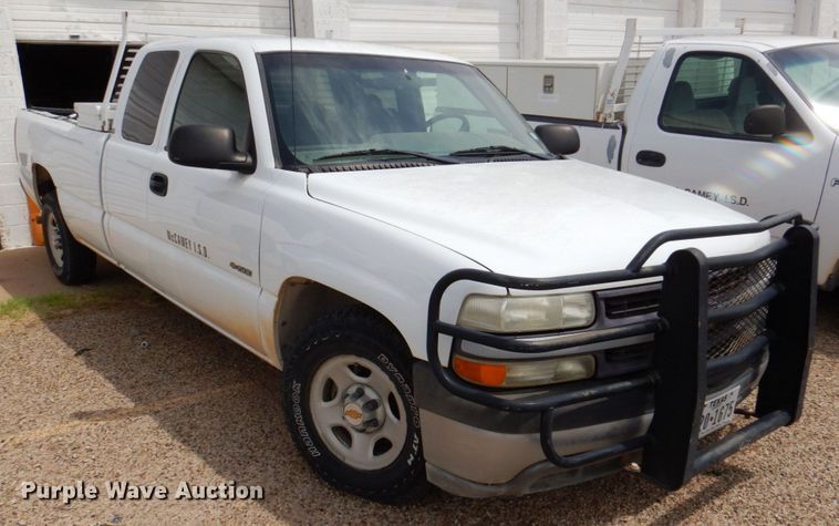 image for item DP3994 2001 Chevrolet Silverado 1500  Ext. Cab pickup truck