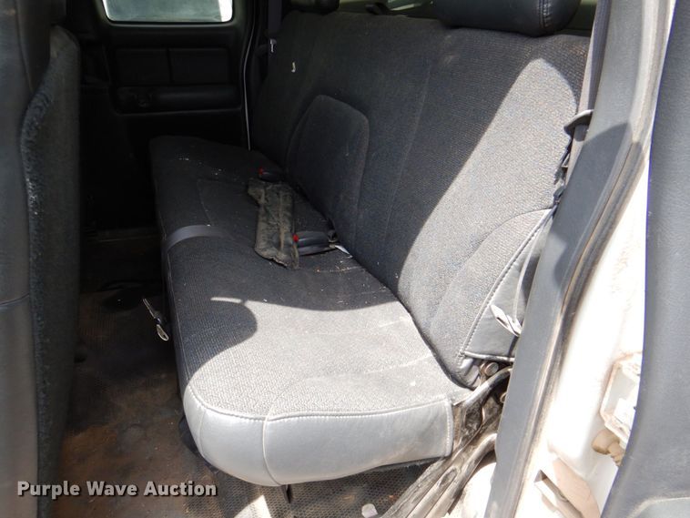 image for item DP3994 2001 Chevrolet Silverado 1500  Ext. Cab pickup truck