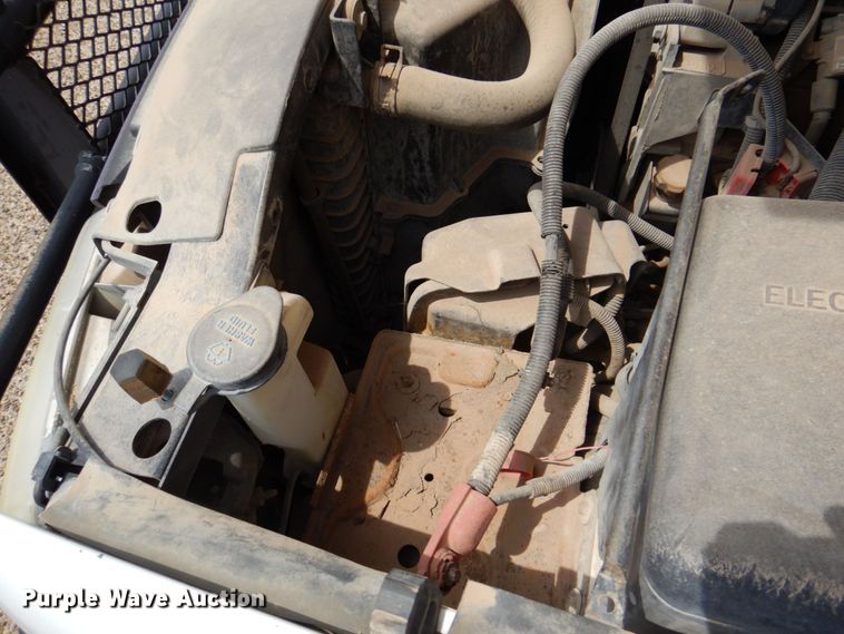 image for item DP3994 2001 Chevrolet Silverado 1500  Ext. Cab pickup truck