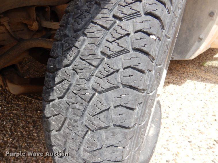 image for item DP3994 2001 Chevrolet Silverado 1500  Ext. Cab pickup truck