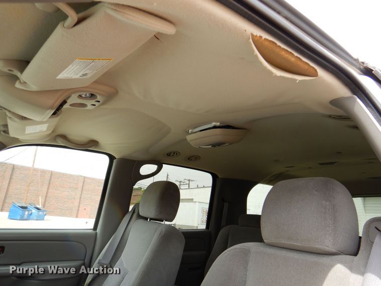 image for item DP3995 2005 Chevrolet Suburban  SUV