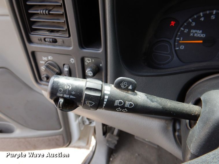 image for item DP3995 2005 Chevrolet Suburban  SUV