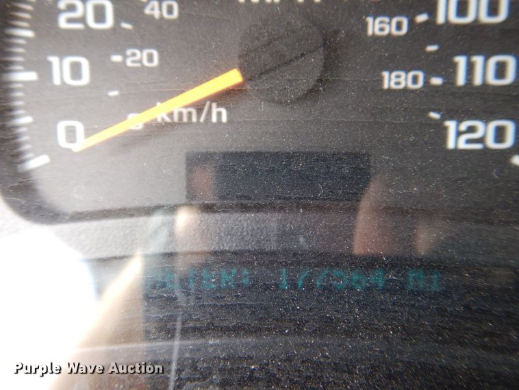 image for item DP3995 2005 Chevrolet Suburban  SUV