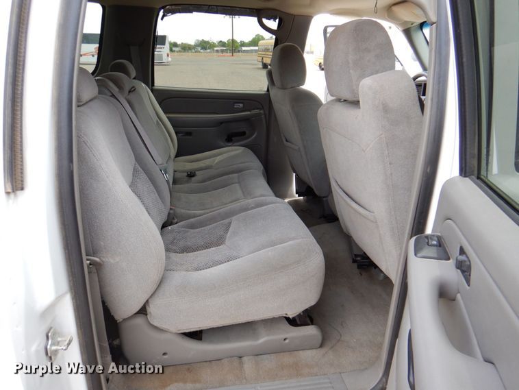 image for item DP3995 2005 Chevrolet Suburban  SUV