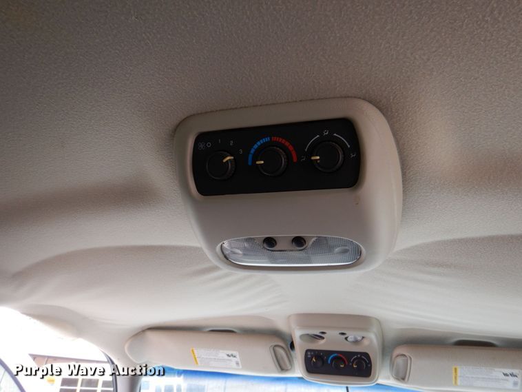 image for item DP3995 2005 Chevrolet Suburban  SUV