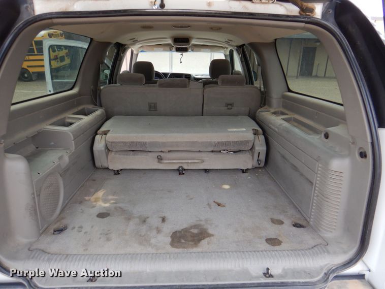 image for item DP3995 2005 Chevrolet Suburban  SUV