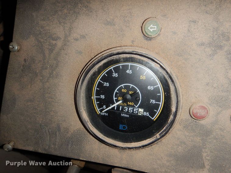 image for item DP3996 2005 Blue Bird TC2000  school bus