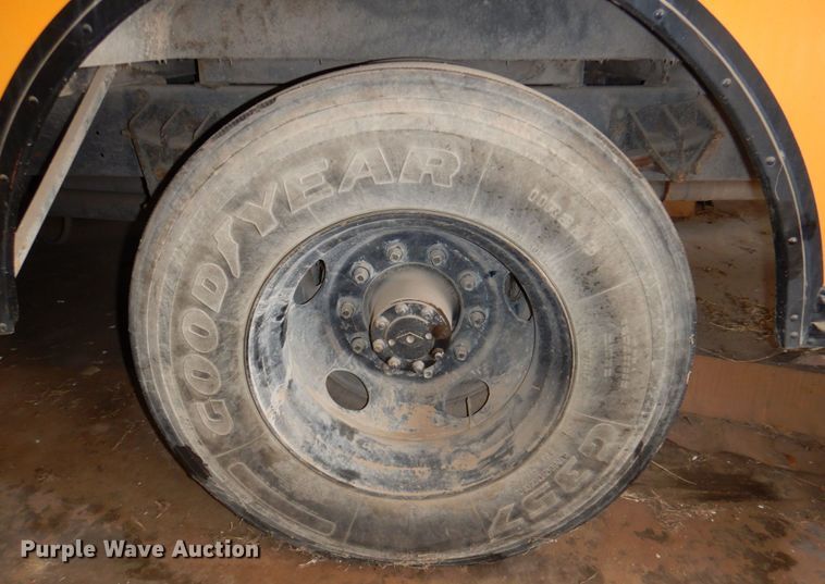 image for item DP3996 2005 Blue Bird TC2000  school bus