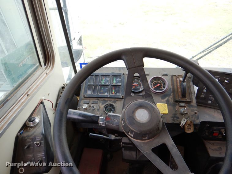 image for item DP3997 1994 Carpenter  school bus