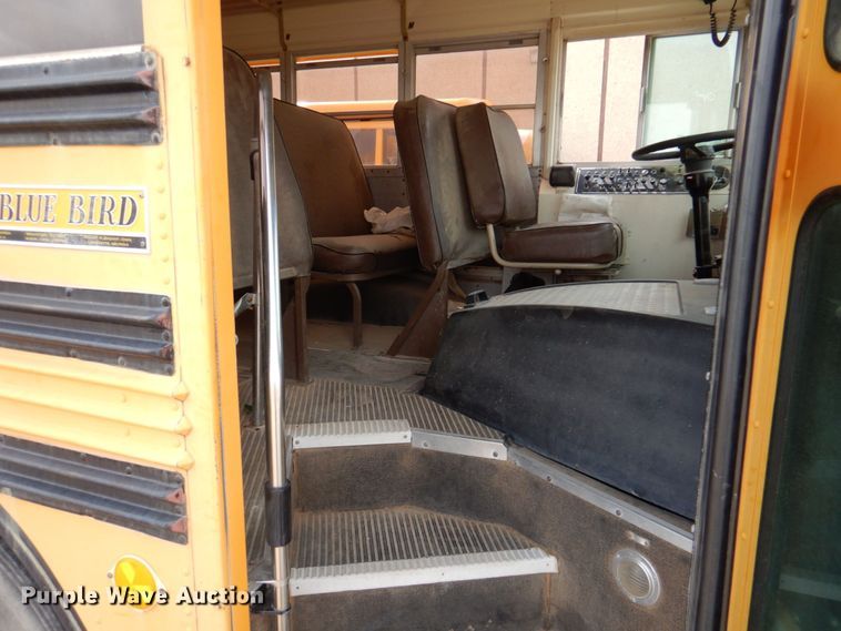 image for item DP3998 1989 Blue Bird TC2000  school bus