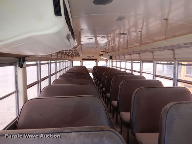 image for item DP3998 1989 Blue Bird TC2000  school bus