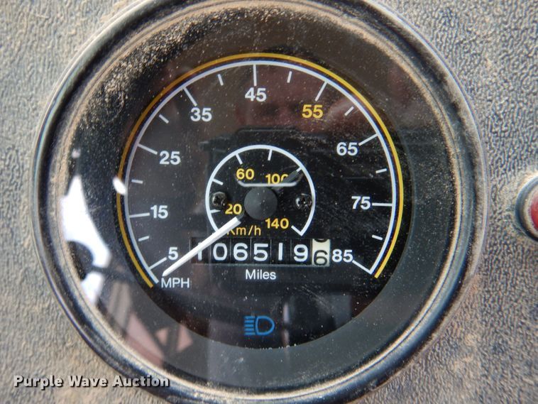 image for item DP3998 1989 Blue Bird TC2000  school bus