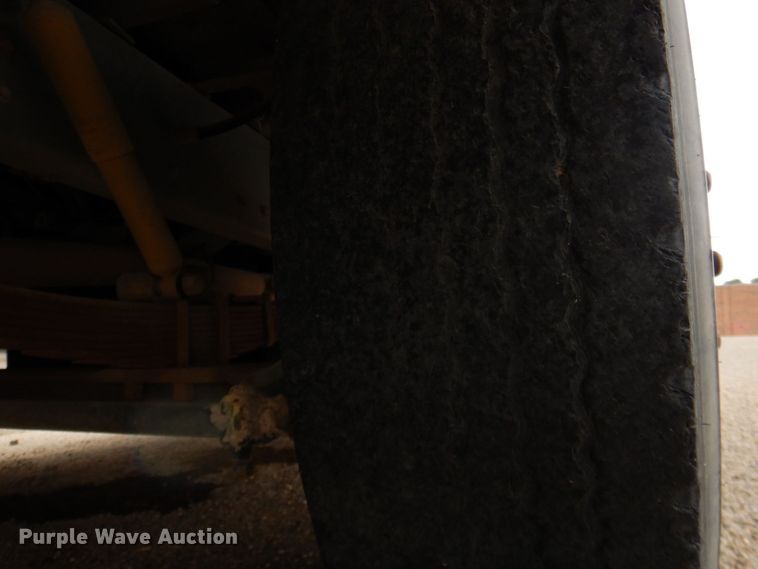 image for item DP3998 1989 Blue Bird TC2000  school bus