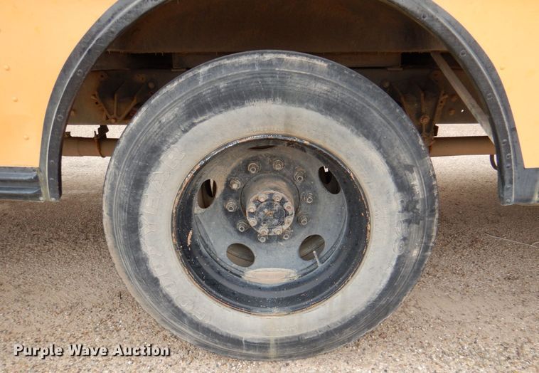 image for item DP3998 1989 Blue Bird TC2000  school bus